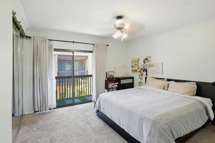 9463 Gold Coast #H5 photo 5