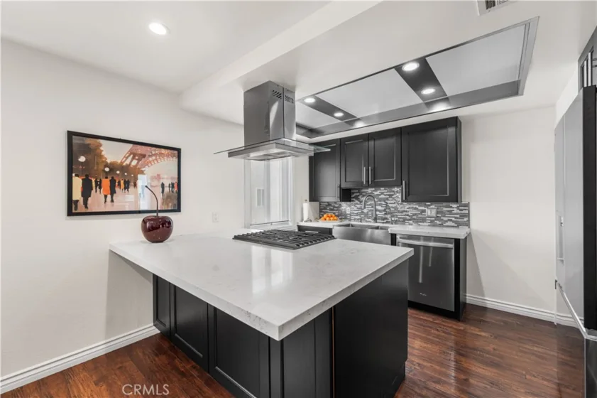 18333 Hatteras #6 photo 12