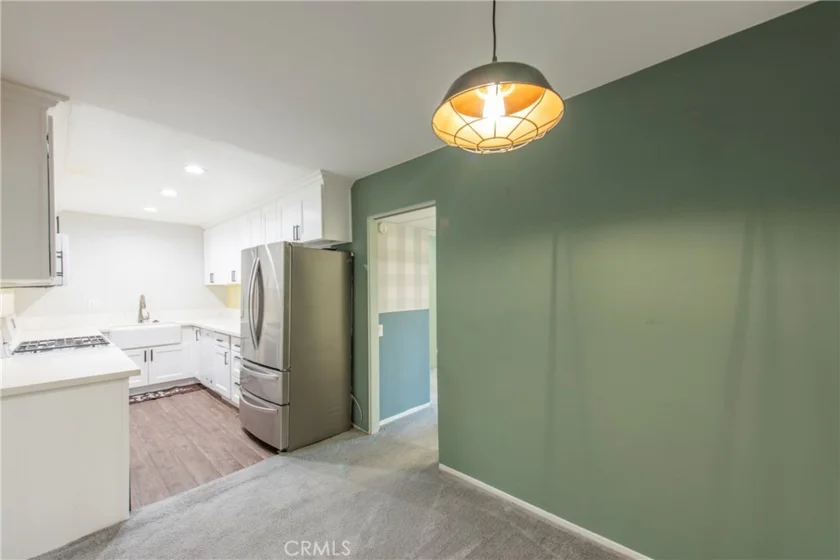 497 S El Molino Avenue #205 photo 9