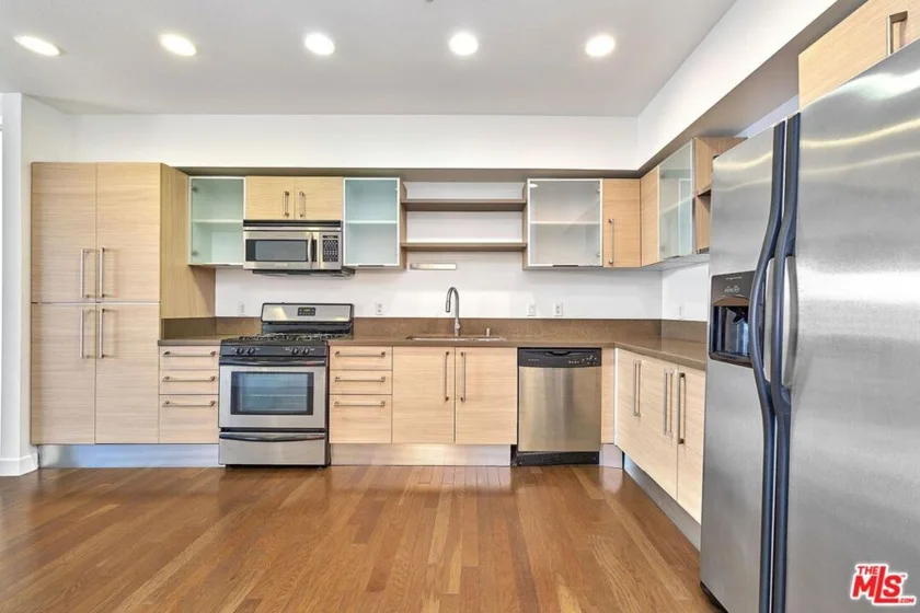 1234 Wilshire Boulevard #204 photo 6