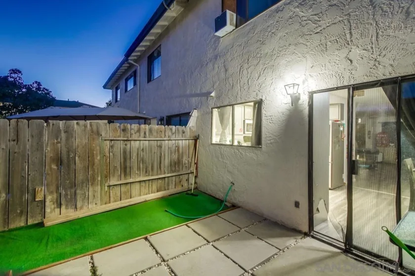 3433 Los Mochis Way photo 6