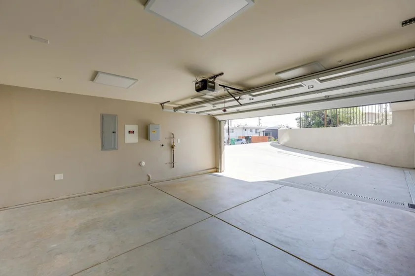 2124 San Clemente Street photo 23
