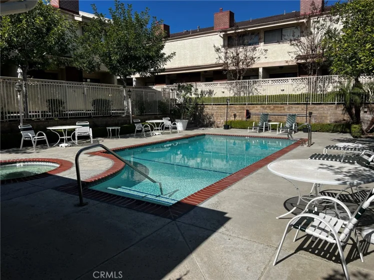 19451 Sherman Way #501 photo 36