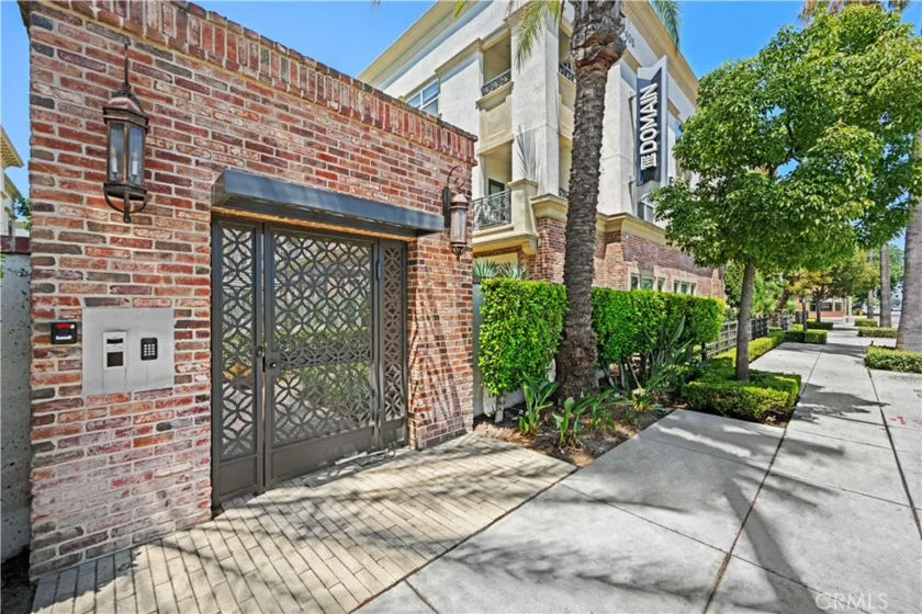 401 S Anaheim #3 photo 30