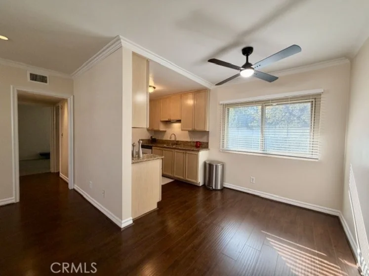 8650 Belford photo 32