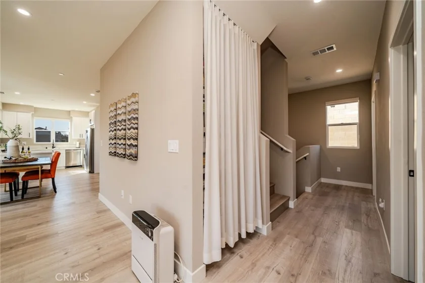 349 S Cypress Street photo 7