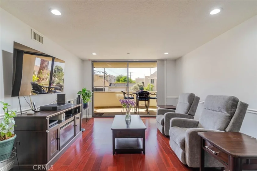 750 S Spaulding Avenue #129 photo 38