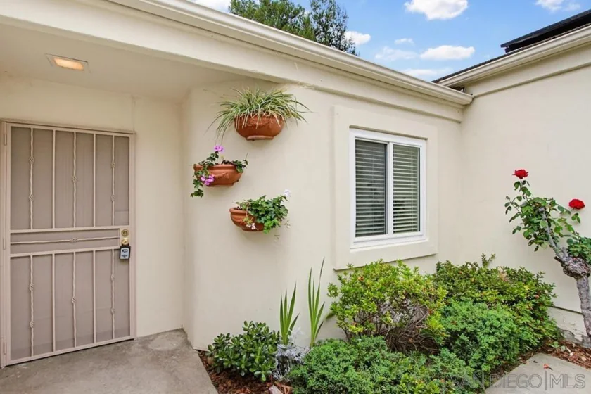 29549 Circle R Greens Drive photo 8