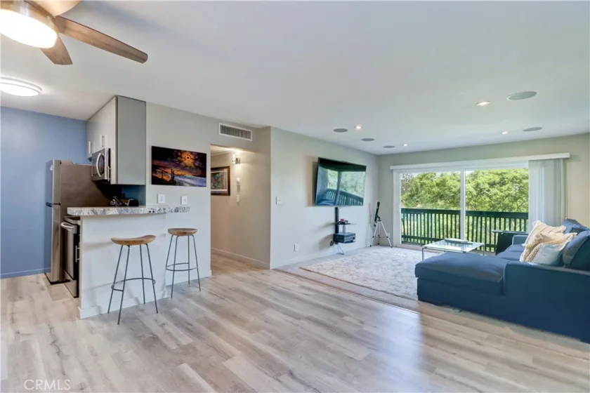 576 N Bellflower Boulevard #303 photo 1
