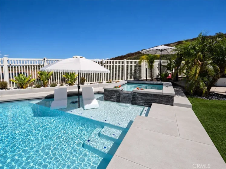 31245 Ivy Hill Court photo 6