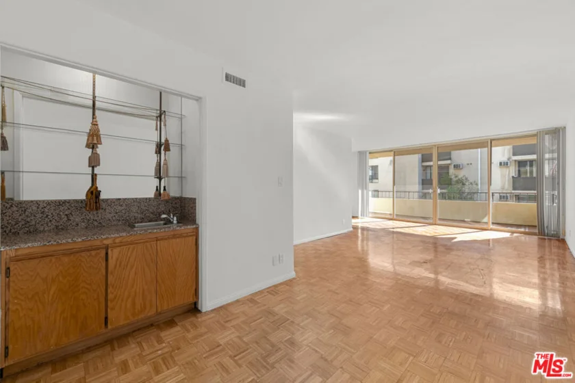 1300 Midvale Avenue #408 photo 35