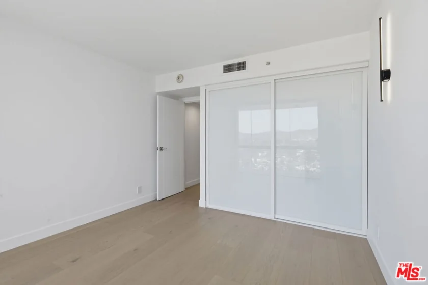 201 Ocean Avenue #1910B photo 19
