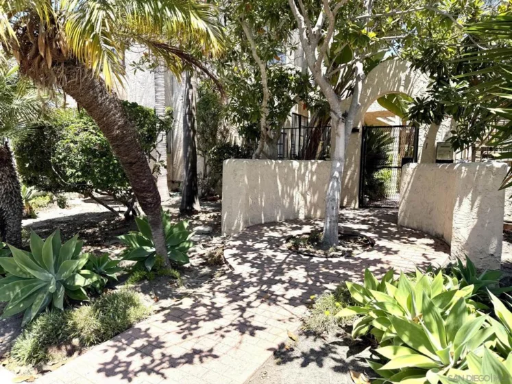 4671 Hamilton Street #8 photo 2