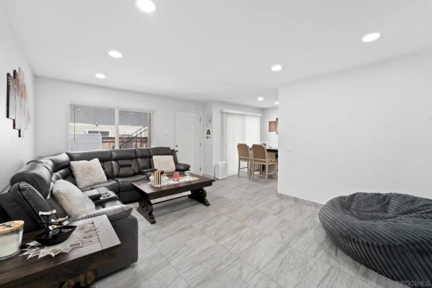 196 W Park Avenue #1 photo 14