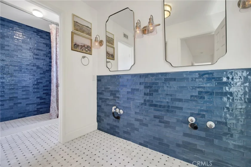 56 Nantucket Lane photo 26