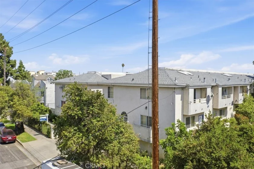 9146 Tobias Avenue #4 photo 29