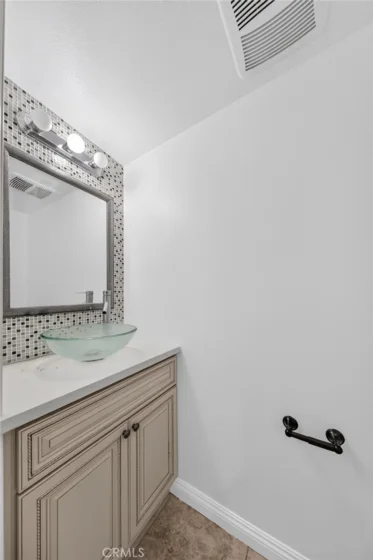 1026 S Marengo Avenue #2 photo 19
