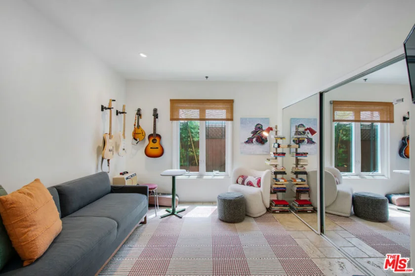 11838 Kiowa Avenue #101 photo 21