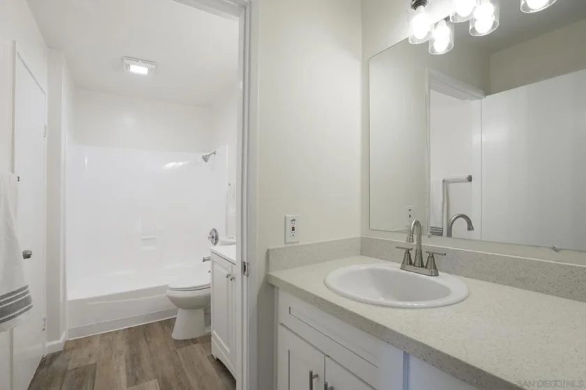 6064 Rancho Mission Road #450 photo 17