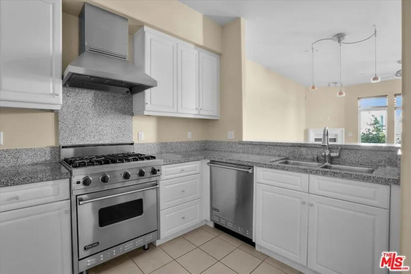 4050 Glencoe Avenue #309 photo 10