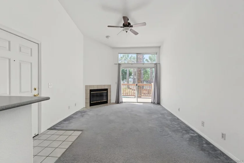 42140 Lyndie Lane #20 photo 3