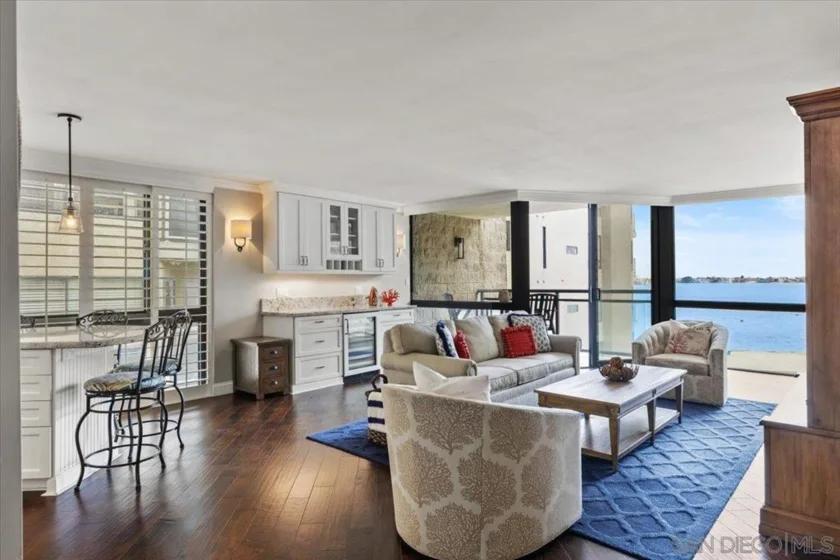 3916 Riviera Drive #409 photo 1