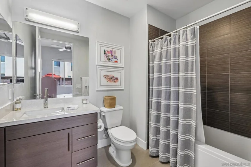 2820 Carleton Street #25 photo 27