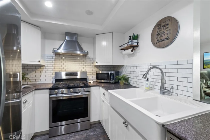 1117 Rosecrans Avenue #15A photo 12