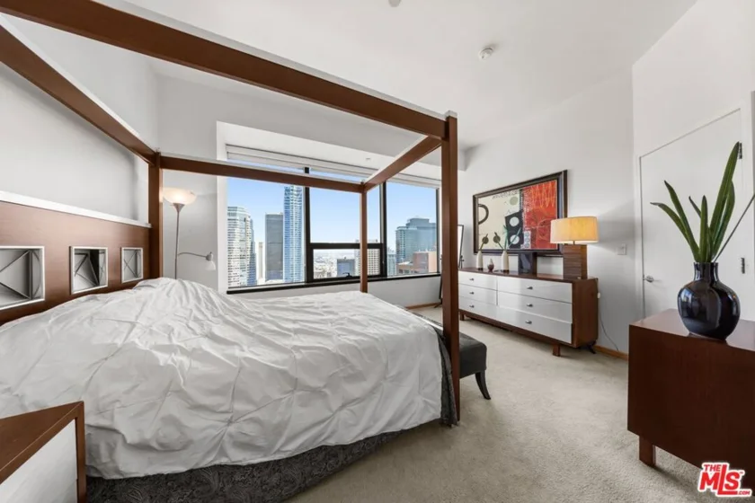 1100 Wilshire Boulevard #3508 photo 19