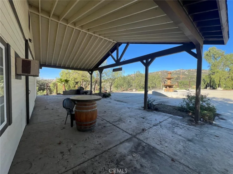 37220 Quarter Valley Road photo 7