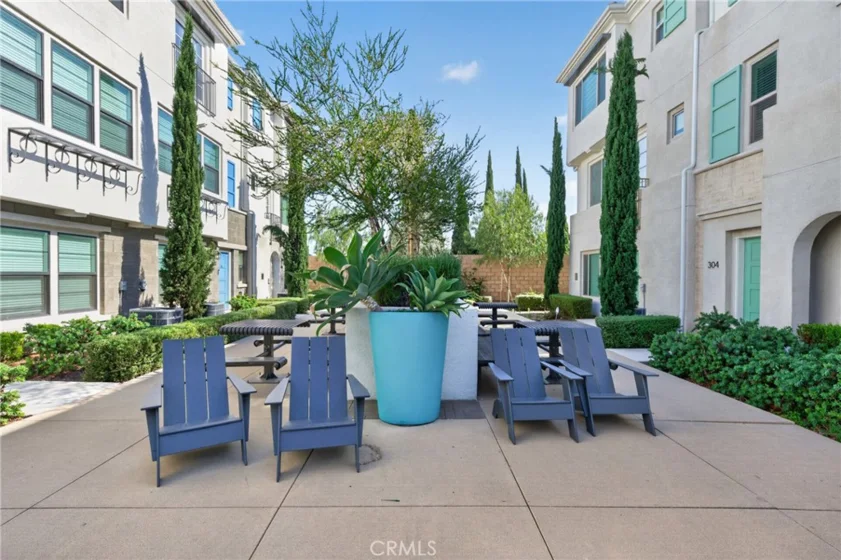 205 S Paige Lane photo 31