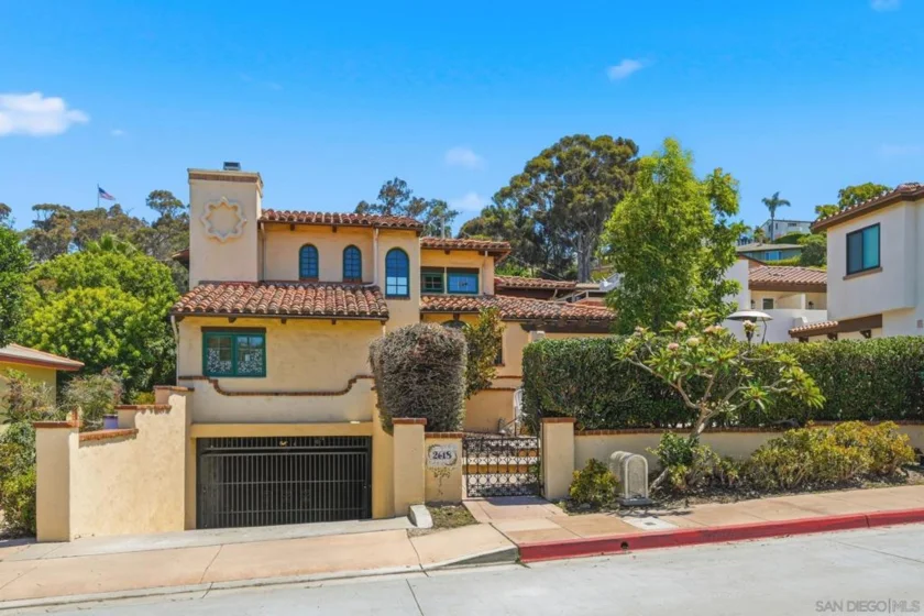 2618 Juan Street #2 photo 2