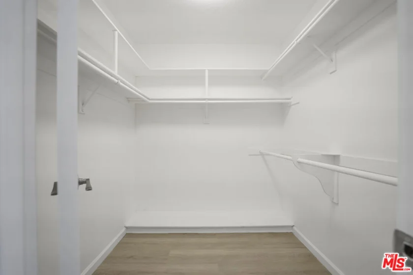 880 W 1st Street #622 photo 14