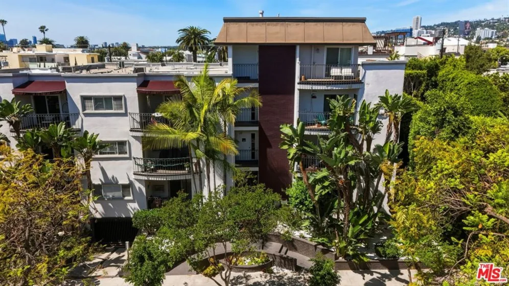625 N Flores Street #104 photo 6