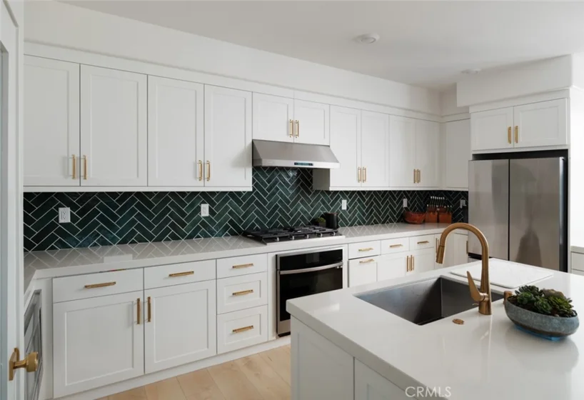 1090 N Anaheim Boulevard #2 photo 11