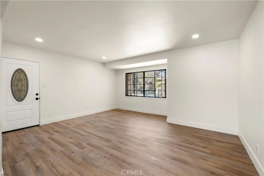 4072 Hillcrest Drive #C photo 28