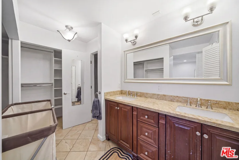 835 S Lucerne Boulevard #105 photo 6