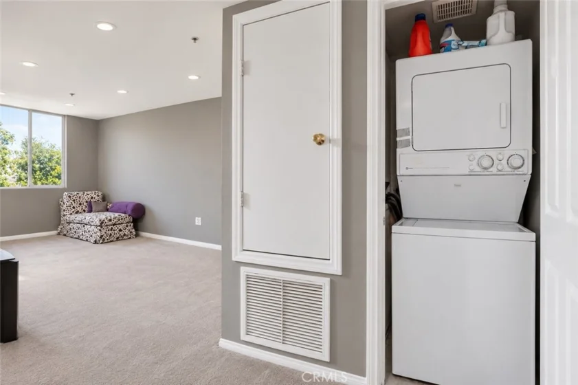 4501 Cedros Avenue #239 photo 23