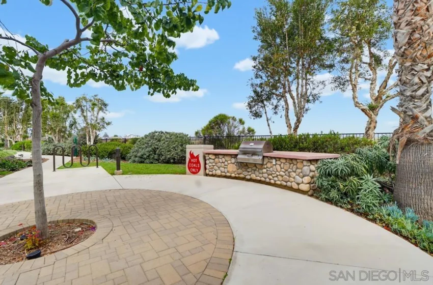 505 Turnstone photo 25