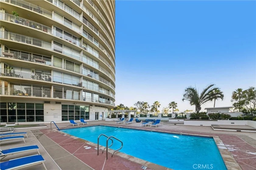 700 E Ocean Boulevard #2801 photo 32