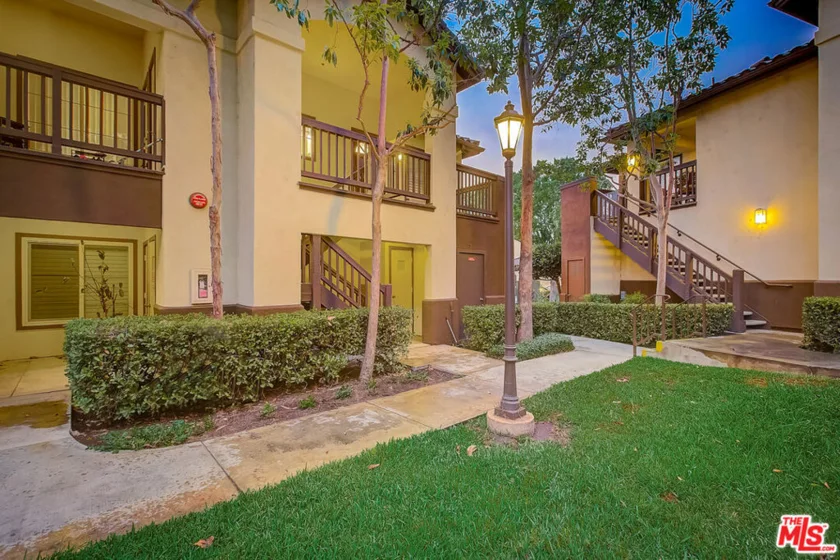 2960 Champion Way #2504 photo 1