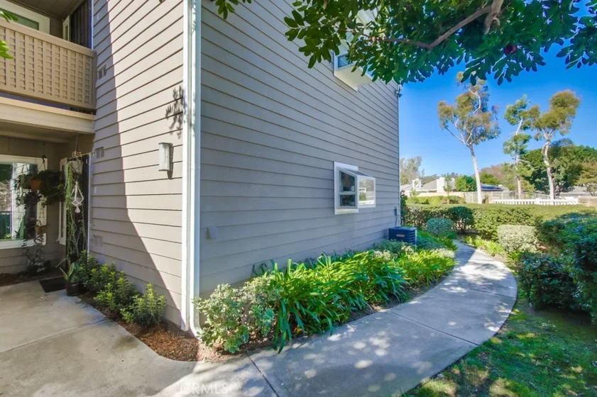 1059 Shadowridge Drive #1 photo 5