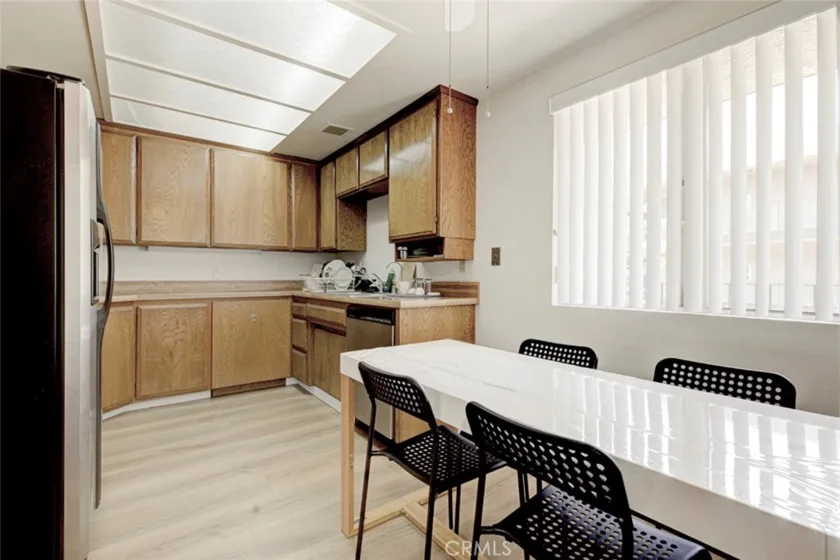 125 W Mountain Street #216 photo 10