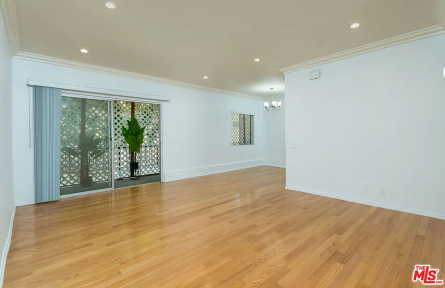 1115 S Elm Drive #207 photo 41