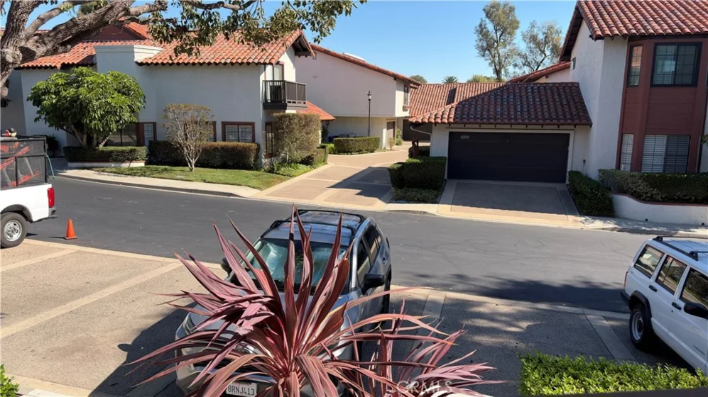 6358 Riviera Circle photo 20