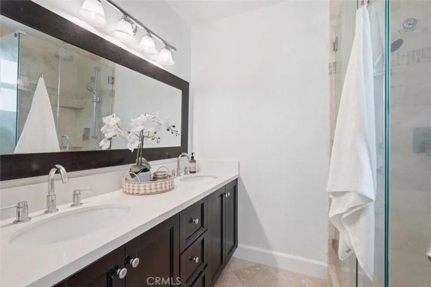 1747 Barry Avenue #106 photo 12
