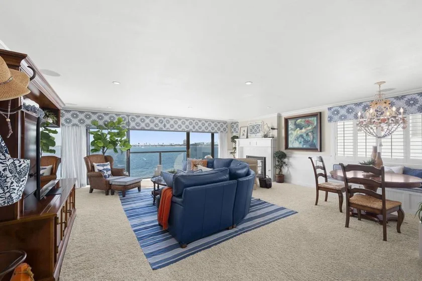 3828 Riviera Drive #2B photo 5