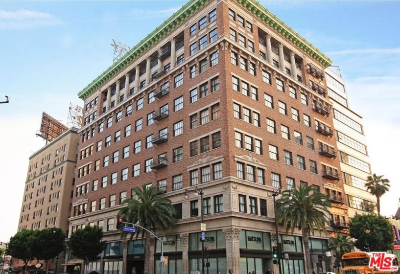 1645 N Vine Street #606 photo 25