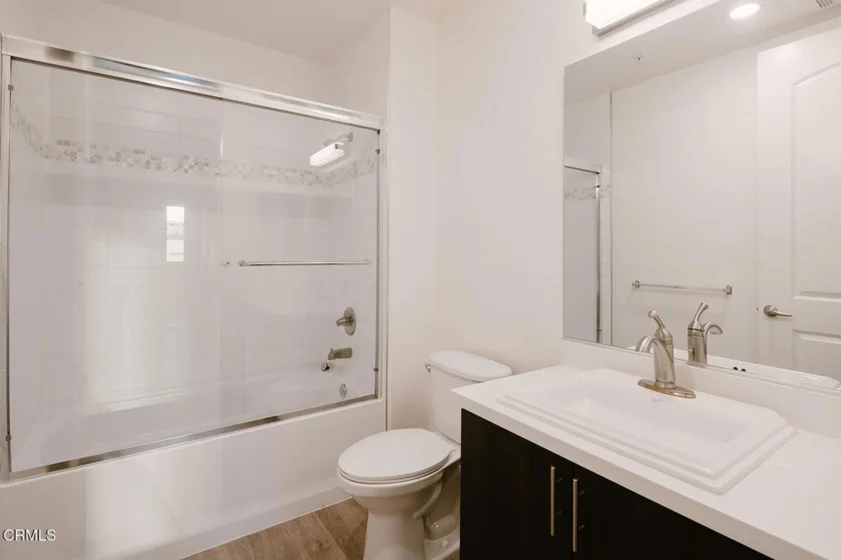 124 W Colorado Street #404 photo 13