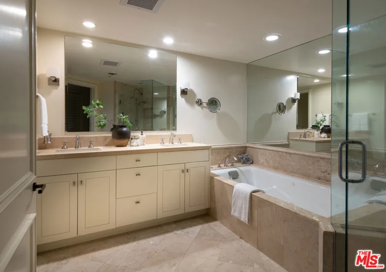 701 Ocean Avenue #301 photo 24